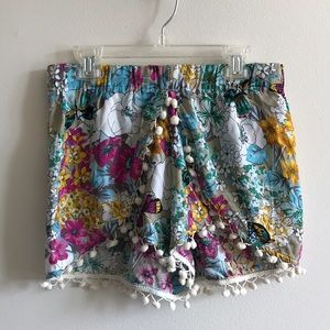 Flowy patterned shorts